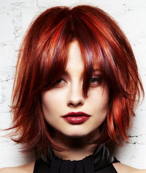 Стрижка для квадратного лица на средние волосы Стрижка для квадратного лица на средние волосы