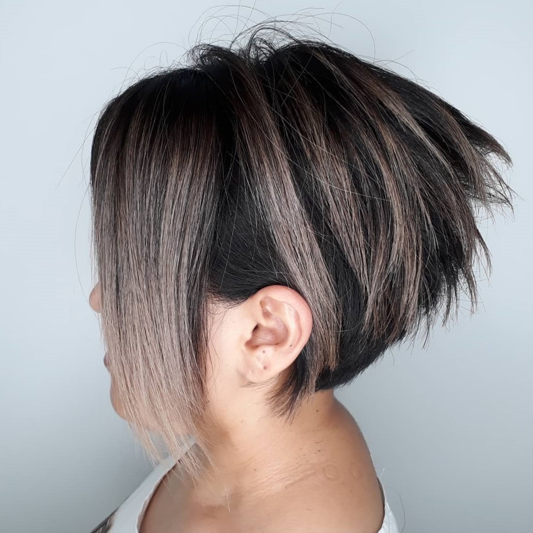 Самые модные короткие стрижки каре 2022