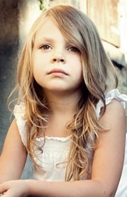 Детские стрижки для девочек на длинные волосы Детские стрижки для девочек на длинные волосы