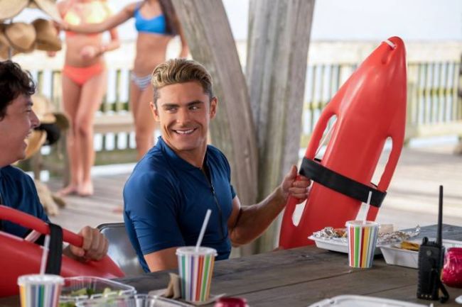 Как называется прическа Зака Эфрона