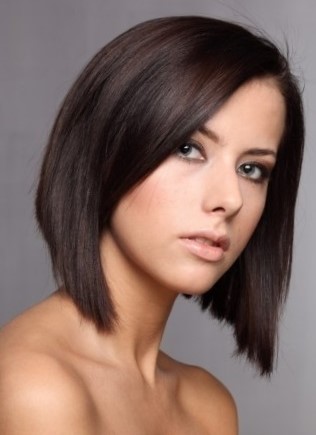 Красивые стрижки на средние волосы Красивые стрижки на средние волосы