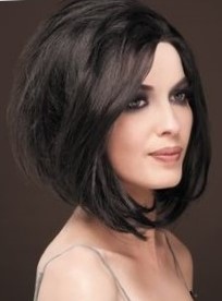 Боб - стрижка на тонкие волосы придающая объем Боб - стрижка на тонкие волосы придающая объем