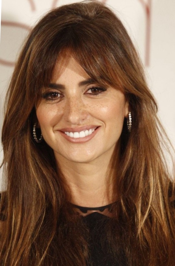 Стрижки для женщин после 40 лет на длинные волосы Стрижки для женщин после 40 лет на длинные волосы