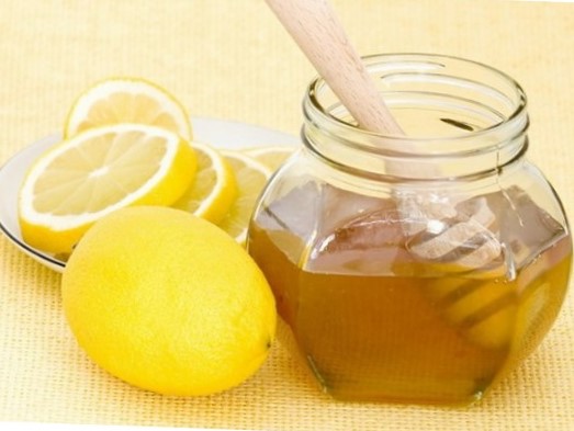 Маска для волос с медом и лимоном Маска для волос с медом и лимоном