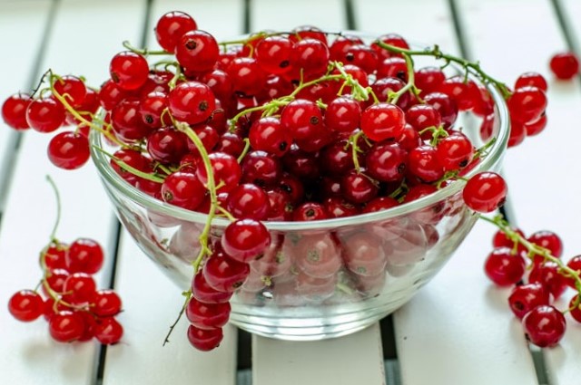 Маска для волос из смородины Маска для волос из смородины