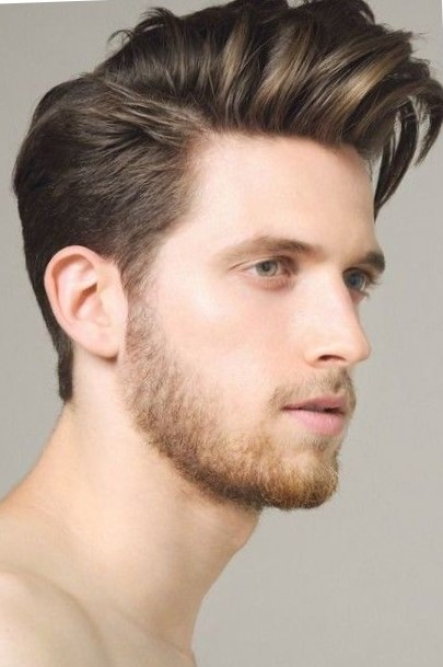 Стильная мужская стрижка помпадур Стильная мужская стрижка помпадур