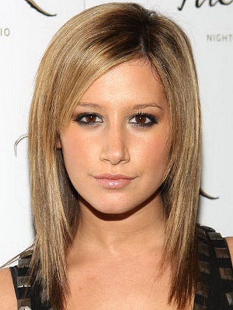 Женские стрижки на средние волосы без челки 2022 - фото, виды причесок