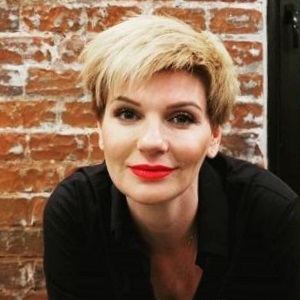 Прическа Анны Ардовой Прическа Анны Ардовой