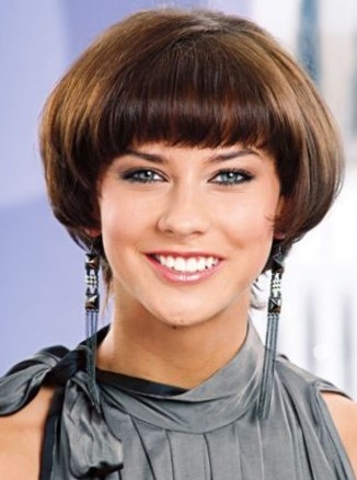 Красивые стрижки на короткие волосы для женщин 50 лет Красивые стрижки на короткие волосы для женщин 50 лет