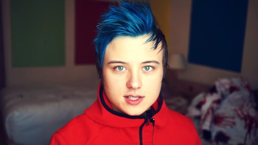 Прическа Ивангая 2022 - фото