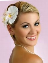 Красивые свадебные прически на короткие волосы Красивые свадебные прически на короткие волосы