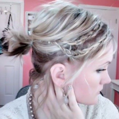 Простые прически на короткие волосы для женщин Простые прически на короткие волосы для женщин