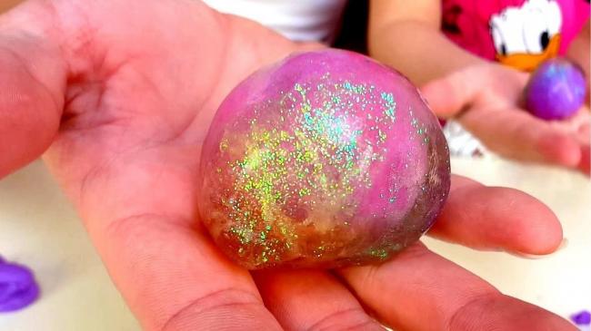 Домашний лизун