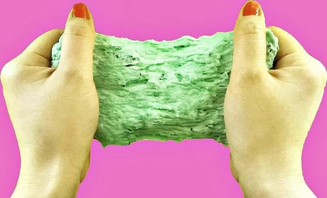 Слайм из муки и воды