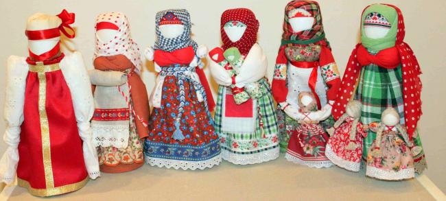 Разноплановые куклы Берегини