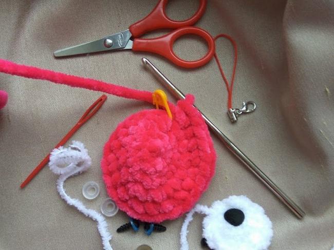 Инструменты для изготовления плюшевого мишки