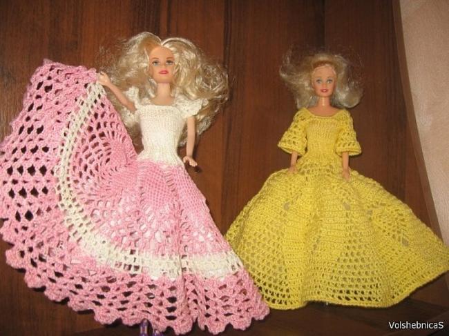 Платьица спицами с узором