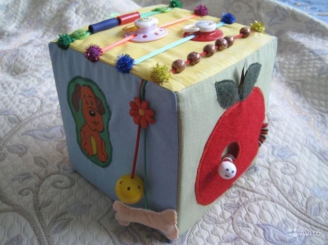 Красивая игрушка для мальчиков