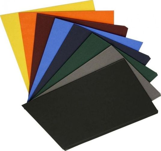 Разнообразные виды бумажного сырья