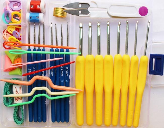 Инструменты для вязания крючком