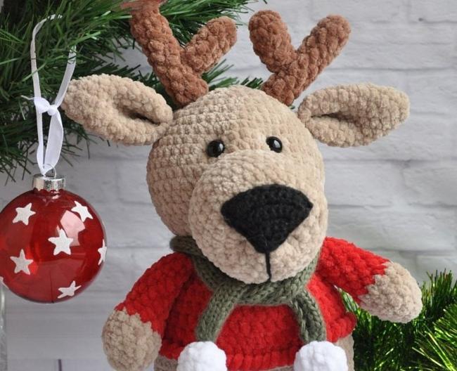 При желании можно сделать большой и черный нос