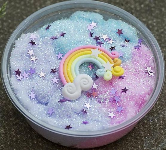 Облачный лизун действительно напоминает легкое облачко