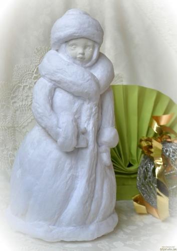 Красивая внучка Снегурочка