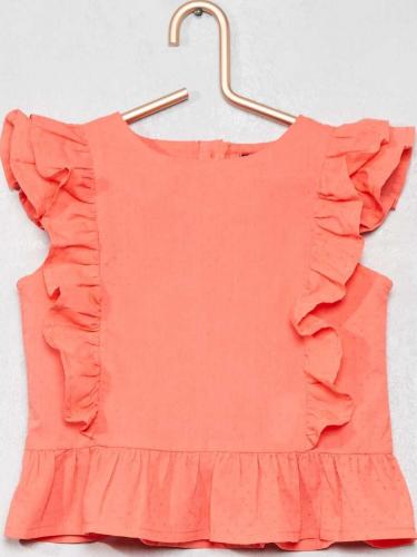 Блуза с воланами