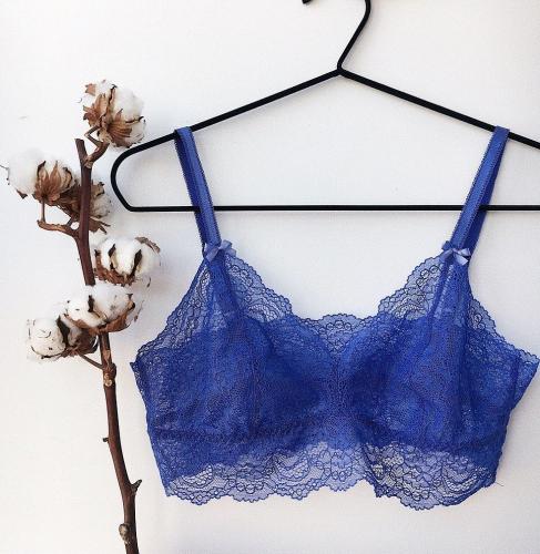 Бюстгальтер без застежки