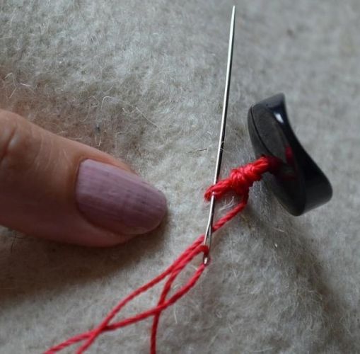 Закрепление узелка на финальном этапе