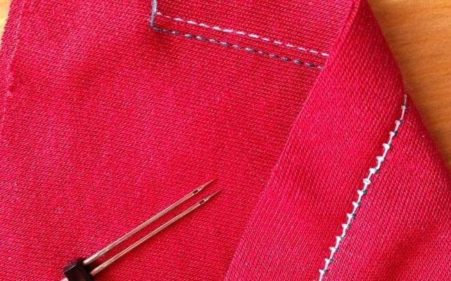 Строчка с использованием двойной иглы