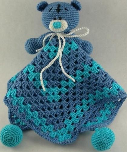 Связанные крючком комфортеры смотрятся очень стильно