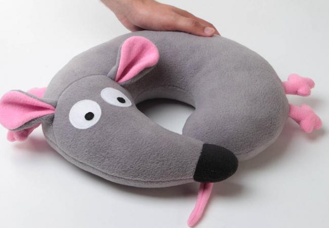 Декоративная подушечка для ребенка