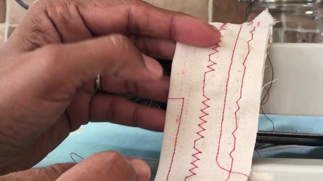 Неравномерный шов в строчке «зигзаг»