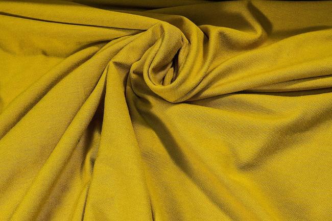 Иногда оверлоку поддается трикотаж