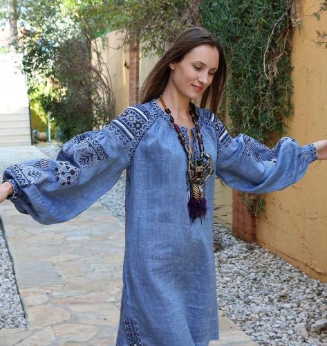 Голубое платье-рубашка