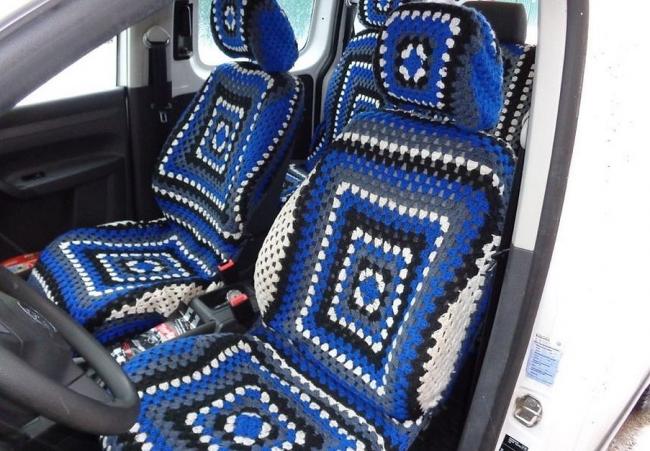 Вязаные накидки создают домашний уют