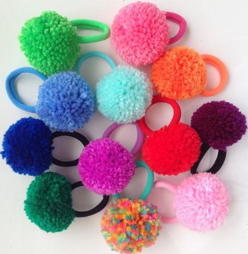 Помпоны из ниток