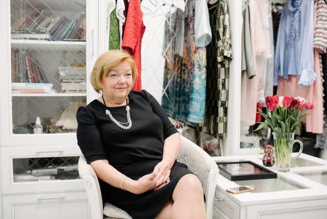 В рабочей атмосфере