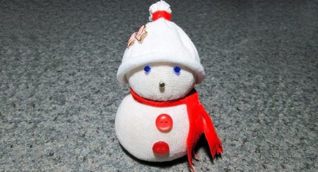 Снеговик из носка