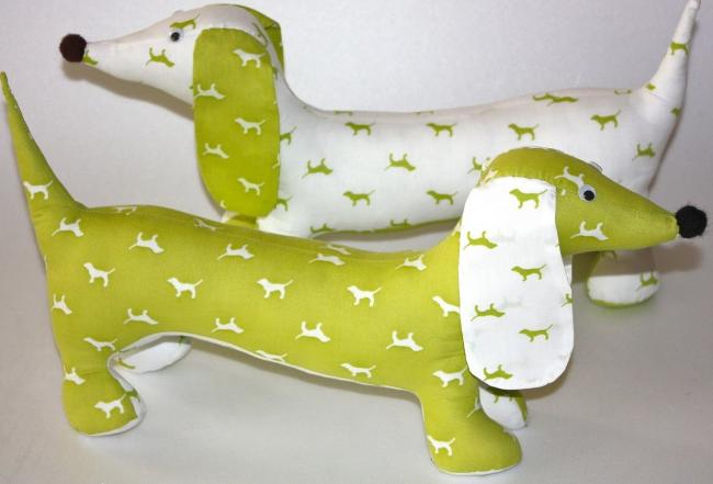 Собака из ткани