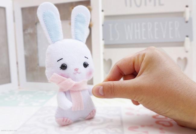 Фетровый зайка