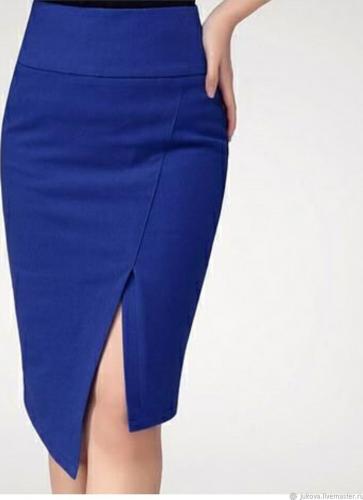 Асимметричная модель для стройных ног