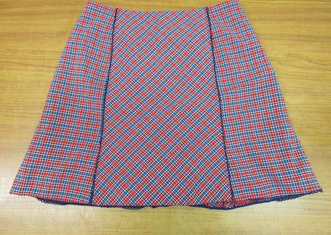 Изделие для девочки в школу