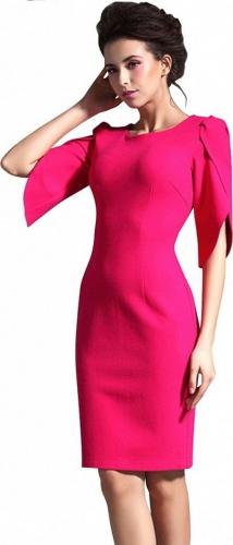 Платье с рукавами