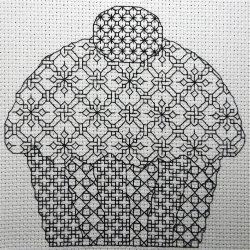 Черная вышивка