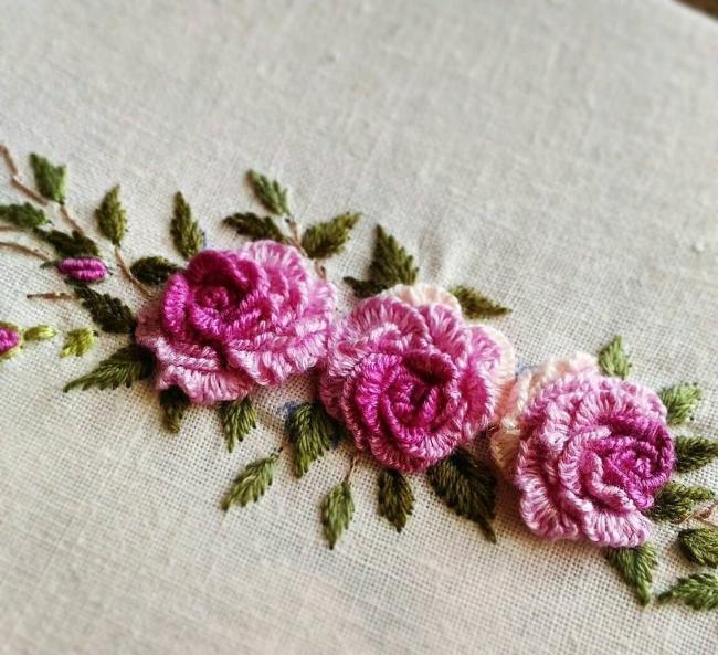 Еще одно соцветие из ленточек