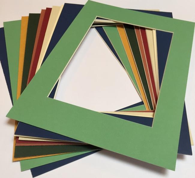 Как выглядит паспарту