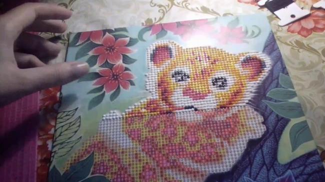 Вышивка тигренка