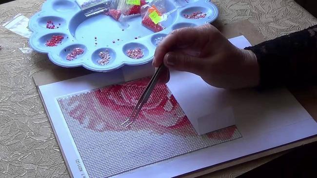 Распределять алмазы по ячейкам удобно и просто